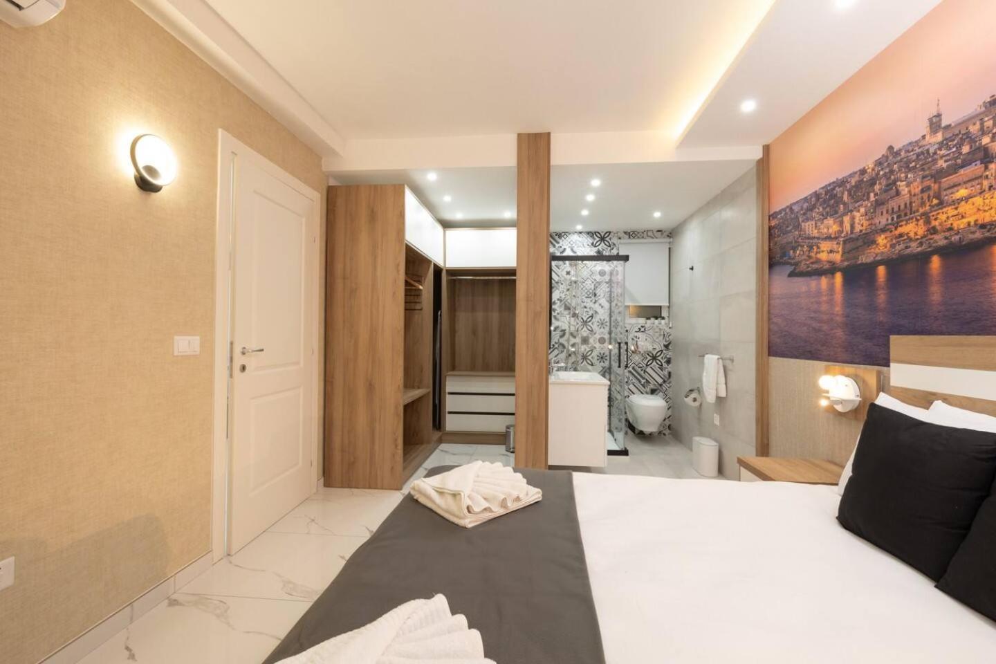 Ivory Seafront With Views!- Fl 13 By Homely * St. Paul's Bay