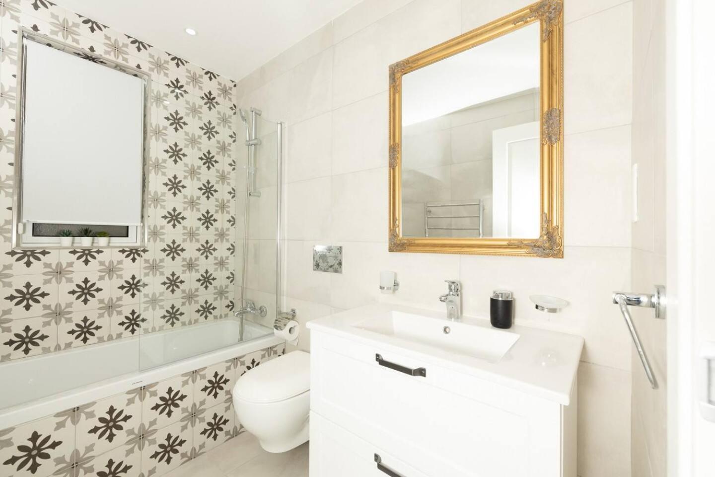 Ivory Seafront With Views!- Fl 13 By Homely Apartment St. Paul's Bay